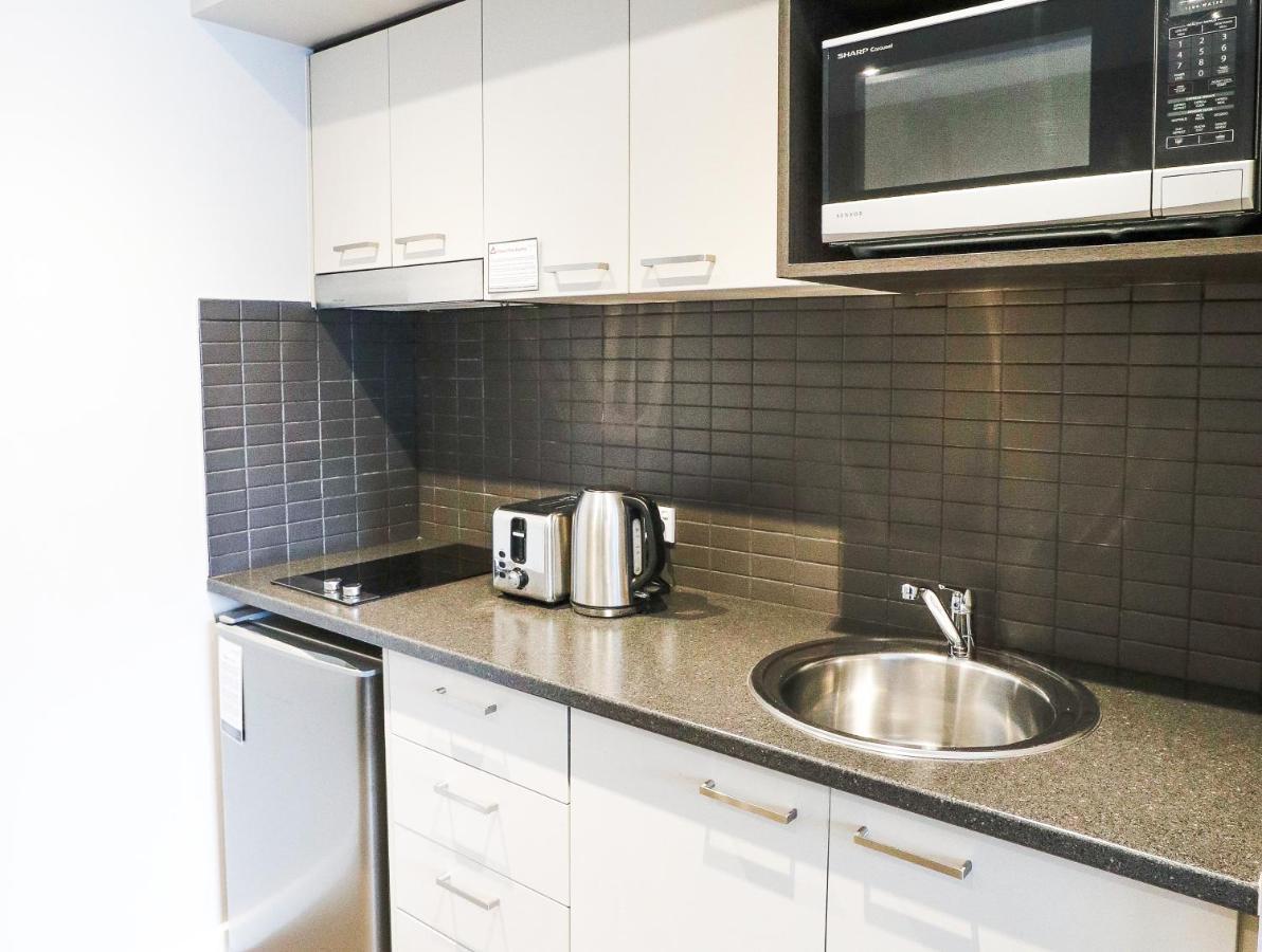 Quest Campbelltown Aparthotel Kültér fotó