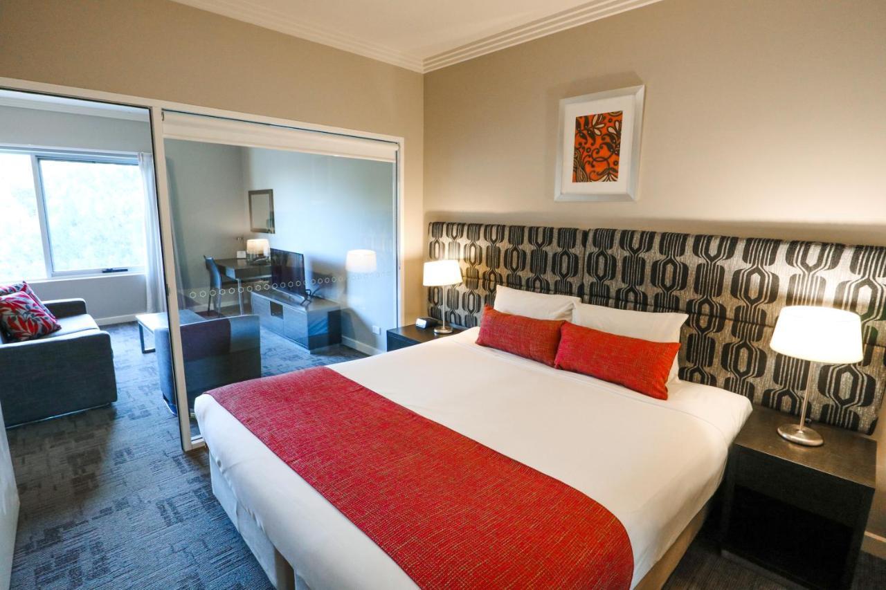 Quest Campbelltown Aparthotel Kültér fotó