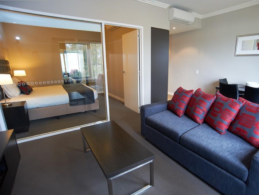 Quest Campbelltown Aparthotel Kültér fotó