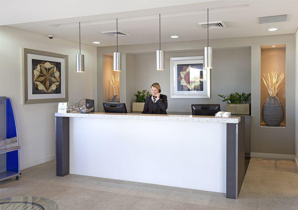 Quest Campbelltown Aparthotel Kültér fotó