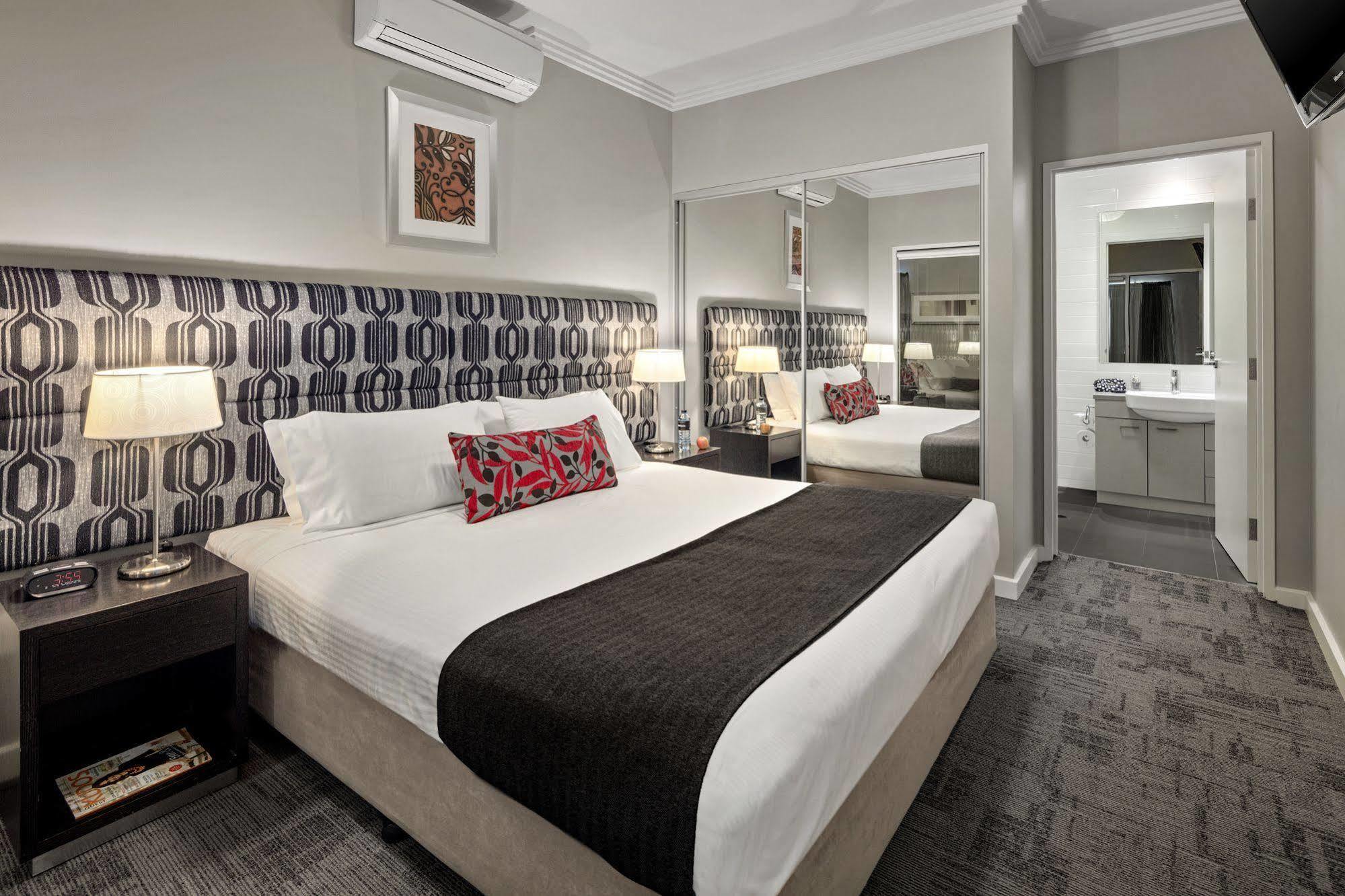 Quest Campbelltown Aparthotel Kültér fotó