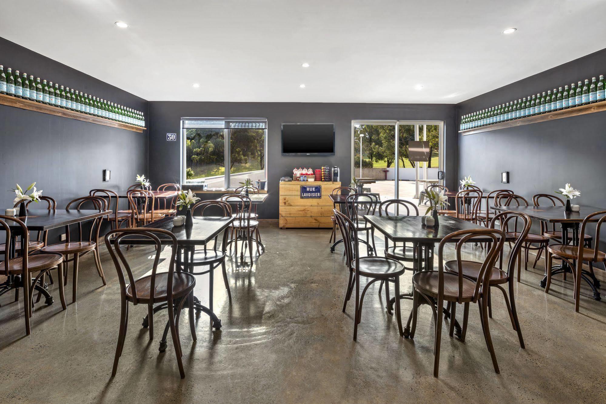 Quest Campbelltown Aparthotel Kültér fotó
